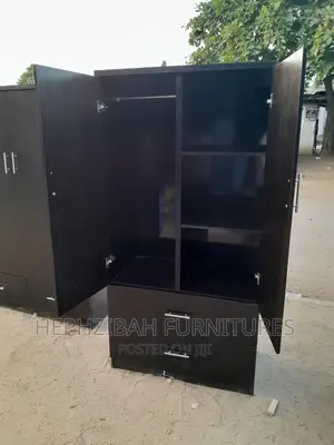 6ft X 3ft Wardrobe With Drawers