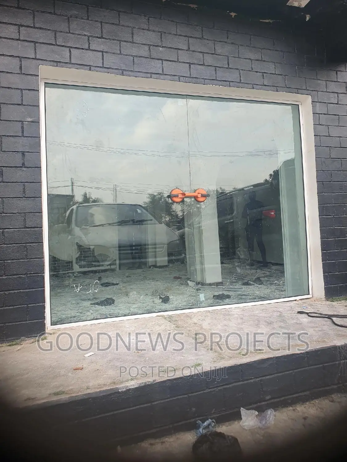 Showrooms/Store Glass
