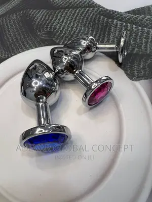 Butt Plug With Crystal Jewelry Stainless Steel (Medium)
