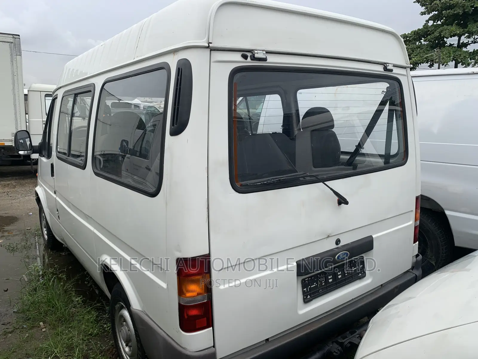 Ford Transit 2000 White