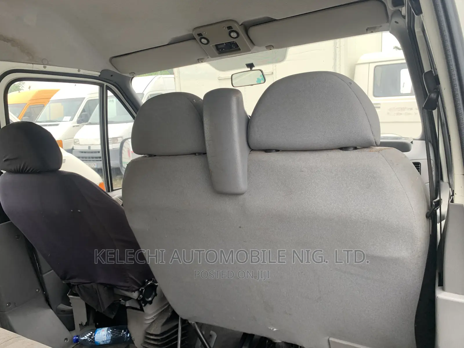 Ford Transit 2000 White