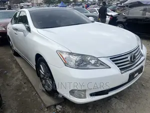 Lexus ES 350 2011 White