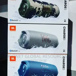JBL Charge 5