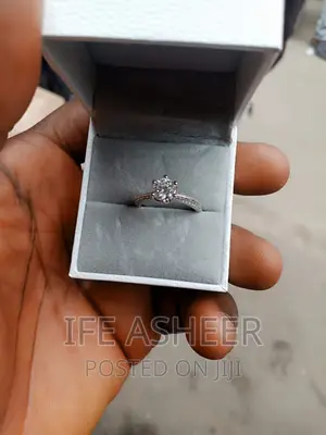 1carat Mossanite Diamond Stone Proposal Ring - Silver