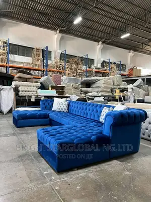 High Quality U-Shaped Sofa Chair.