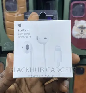 Wired Earpods for iPhone 13 and 14 Series