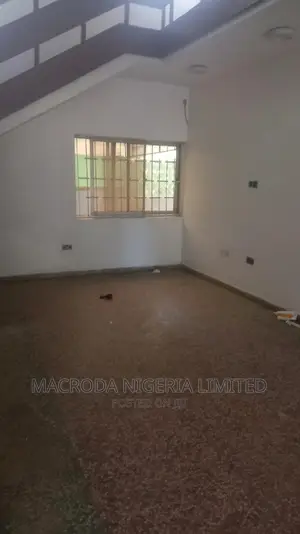 4bdrm Duplex in Adeniyi Jones for rent