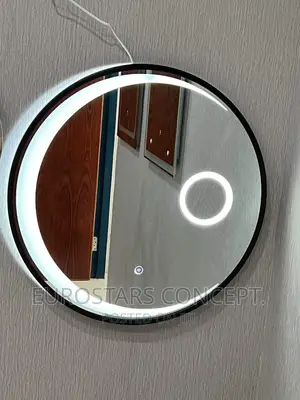 Black Frame Mirror With Lights