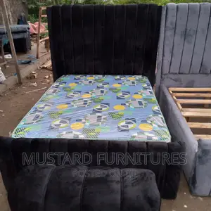 Quality 4.5x6ft Bedframe With High Padded Back Rest