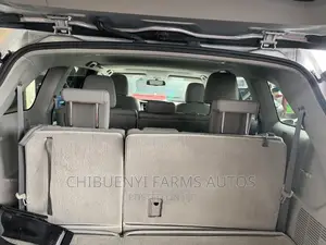 Toyota Highlander XLE 4x2 V6 (3.5L 6cyl 8A) 2017 Gray