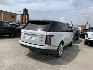 Land Rover Range Rover Vogue 2016 White
