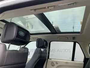 Land Rover Range Rover Vogue 2015 White