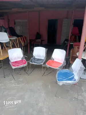Mini Restaurant Chair