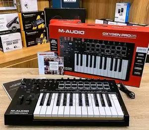 M-Audio Oxygen Pro25 Mini Keyboard
