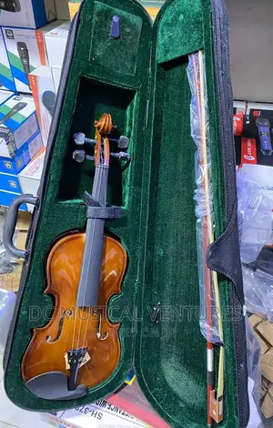 Yamaha Violin 4/4