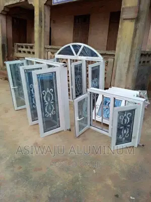 Casement Window With Stamplasring Glass