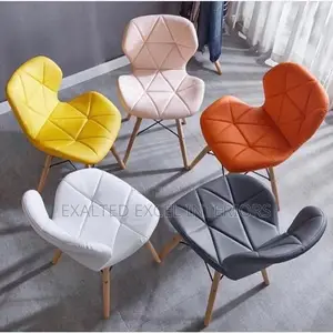 Unique and Nice Quality Reading Chair