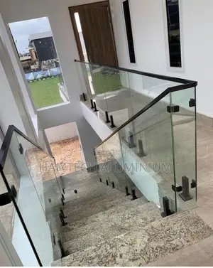 10mm Thick Tempered Glass Staircase Handrail