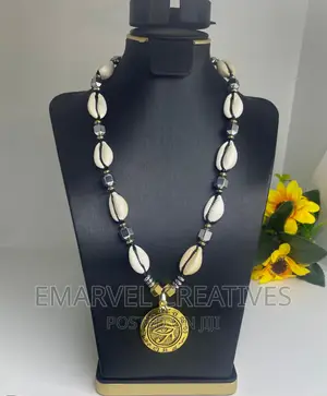 Quality Trendy Stone Beads Necklace for Unisex