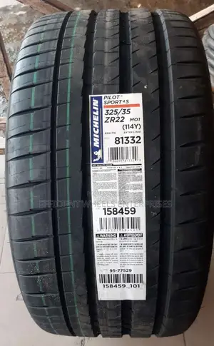 325/35r22 Michelin
