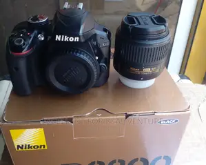Nikon D3300 With 18-55mm