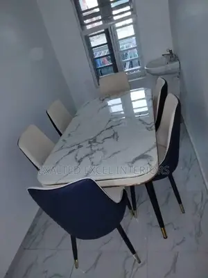 Quality Imported Marble Dinning Table Set