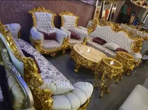 Royal Sofa Chairs With Central Table