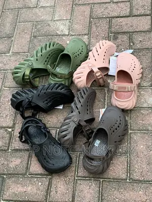 Original High Quality Crocs for Men Women