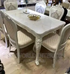 Royal 6 Seaters Dining Table.