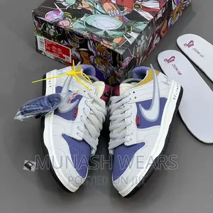 Sb Dunk Low Pro Sneakers