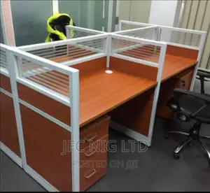 4seater Worskstation