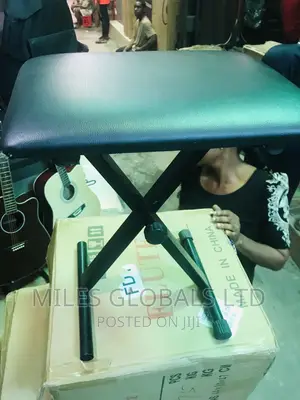 Drum Throne