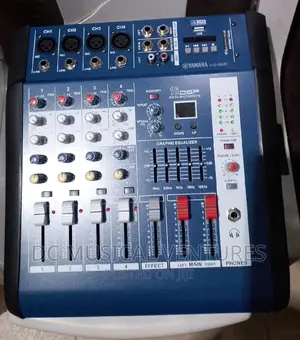 4channel Powered Mixer With Amplifier