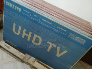 Classical Design Samsung 65 Smart TV Ultra