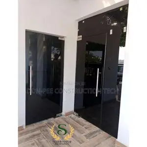 Frameless Glass Doors
