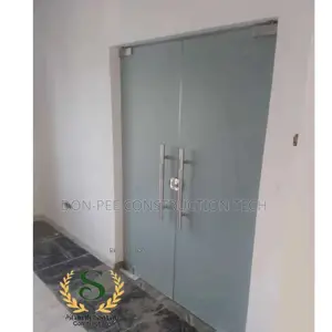 Frameless Glass Doors