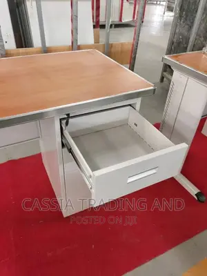 4ft Office Metal Table
