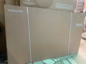 Samsung Crystal Uhd Smart Tv Au65bu8000 Flat Screen Tv