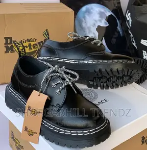 Dr Martens Shoes in Variety of Designs 40-47