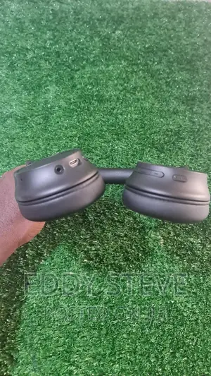 SONY Headphone Wireless Black Wh-Ch720n