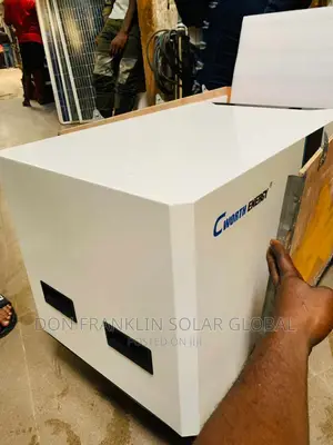 7.5kwh Cworth-Energy Lithium Ion Solar Inverter Battery