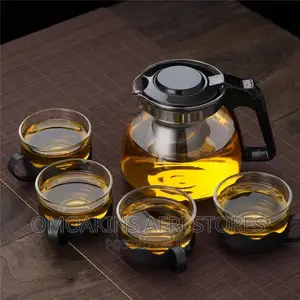 Glass Kettle and Cups Tiw