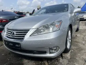 Lexus ES 350 2010 Silver