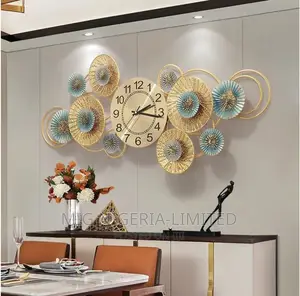 Wall Gold Luxury Wall Clock Golden Round Black Number
