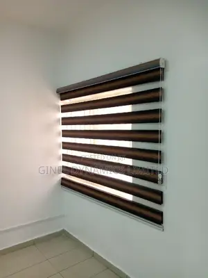 High Quality Window Blind (Free Delivery)
