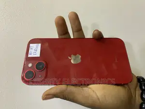 Apple iPhone 13 128 GB Red