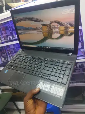 Laptop Acer Aspire 5253 4GB Intel HDD 500GB