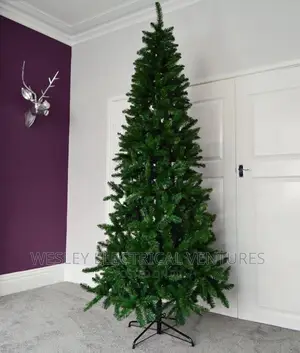 Christmas Tree 8ft With 1 Light