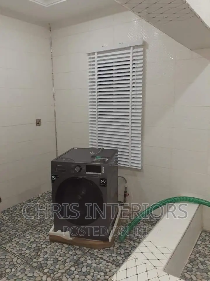 Window Blinds Interior
