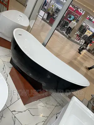 White and Black Acrylic Bathtub